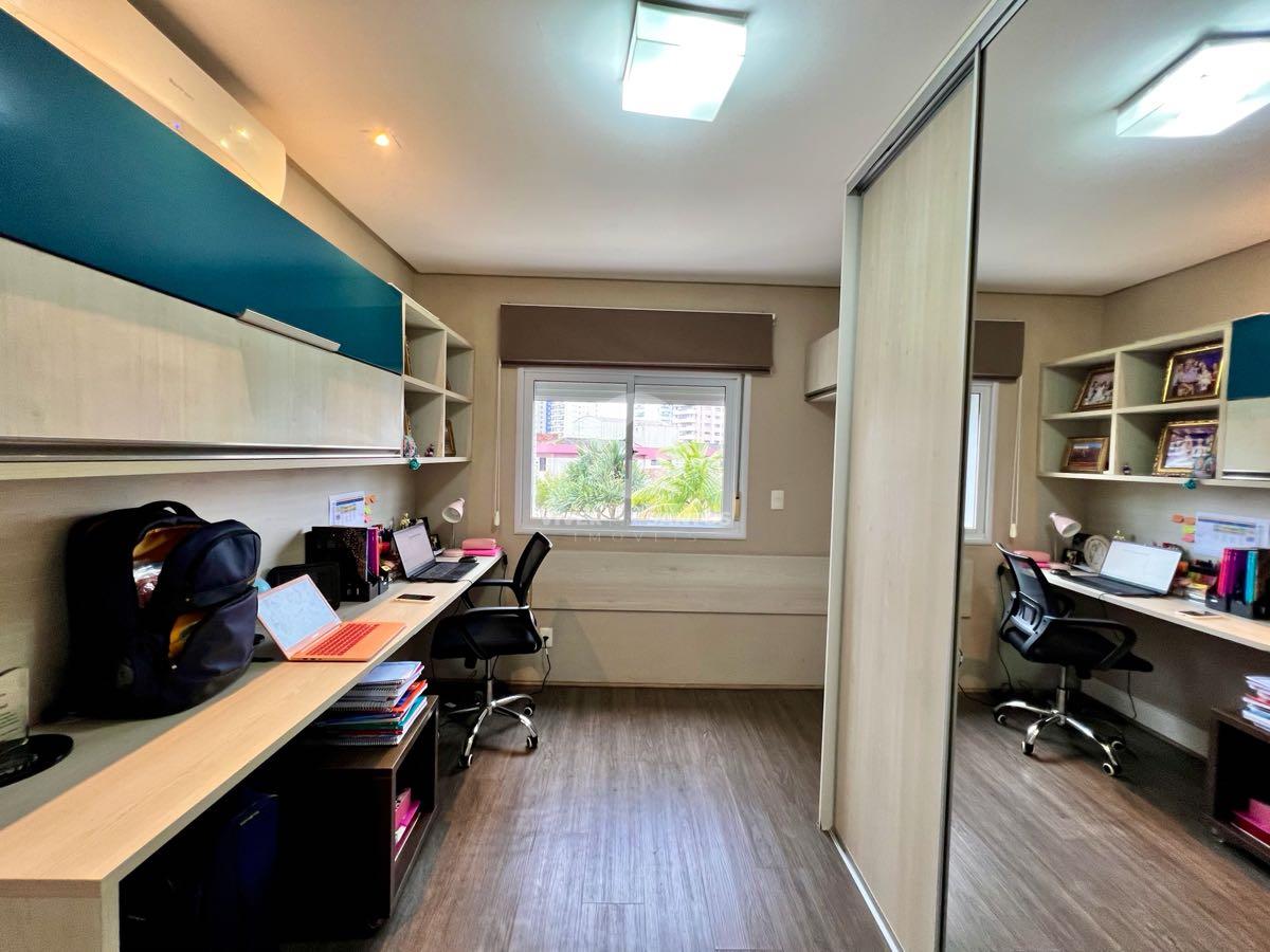 Apartamento Alto Padrão, 3 Suítes, Closet, Escritório e Varanda Gourmet no Embaré – Santos/SP em Embaré, Santos — foto 13