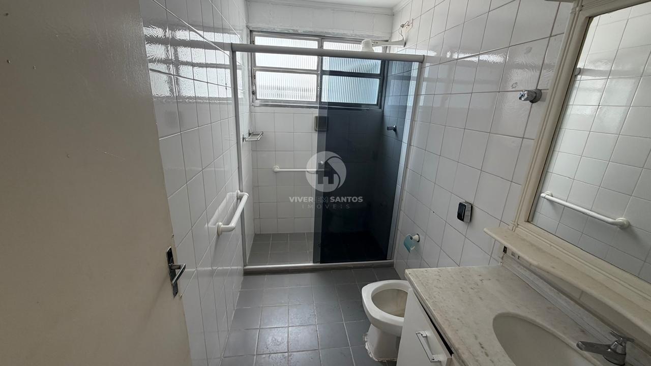 Apartamento 2 Dormitórios, Dependência Completa e Potencial para Modernização na Quadra da Praia – Aparecida, Santos/SP em Aparecida, Santos — foto 8