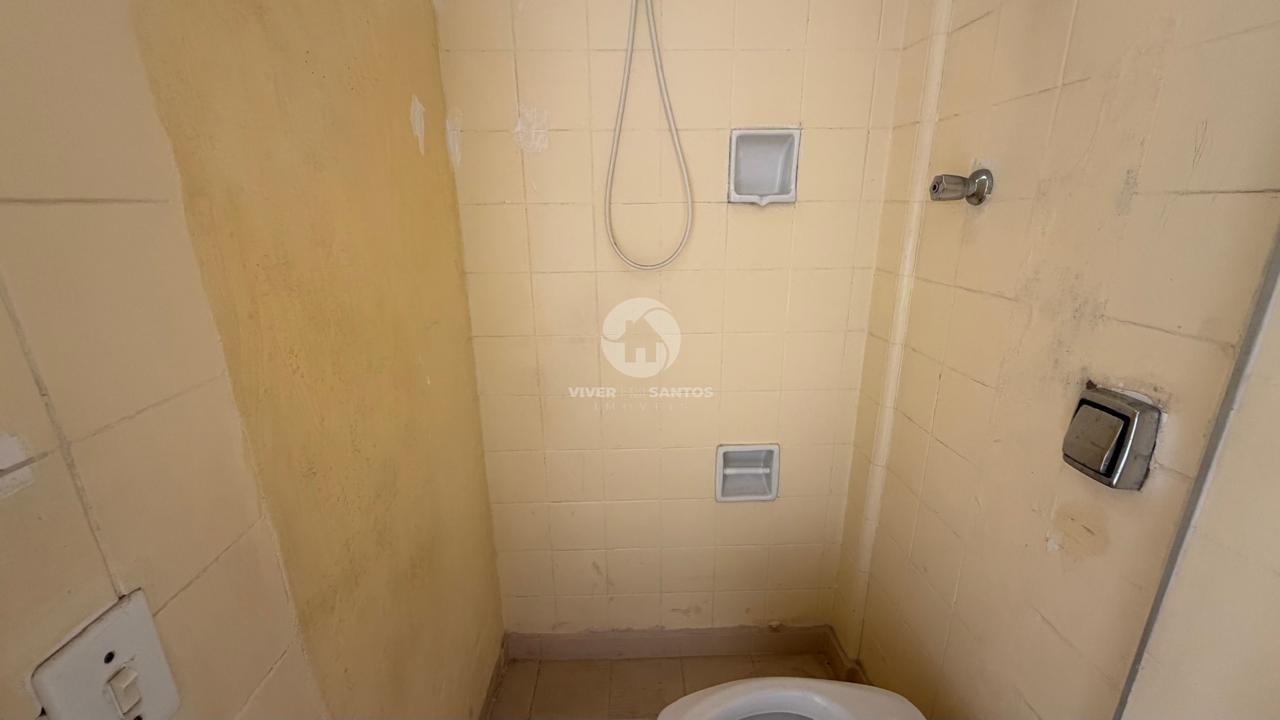 Apartamento 2 Dormitórios, Dependência Completa e Potencial para Modernização na Quadra da Praia – Aparecida, Santos/SP em Aparecida, Santos — foto 26