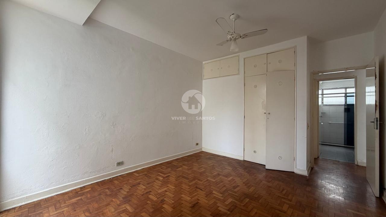 Apartamento 2 Dormitórios, Dependência Completa e Potencial para Modernização na Quadra da Praia – Aparecida, Santos/SP em Aparecida, Santos — foto 10