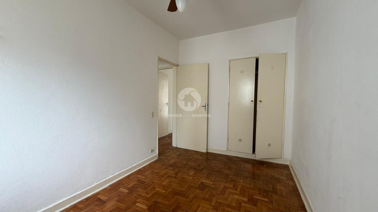Apartamento 2 Dormitórios, Dependência Completa e Potencial para Modernização na Quadra da Praia – Aparecida, Santos/SP em Aparecida, Santos — foto 7