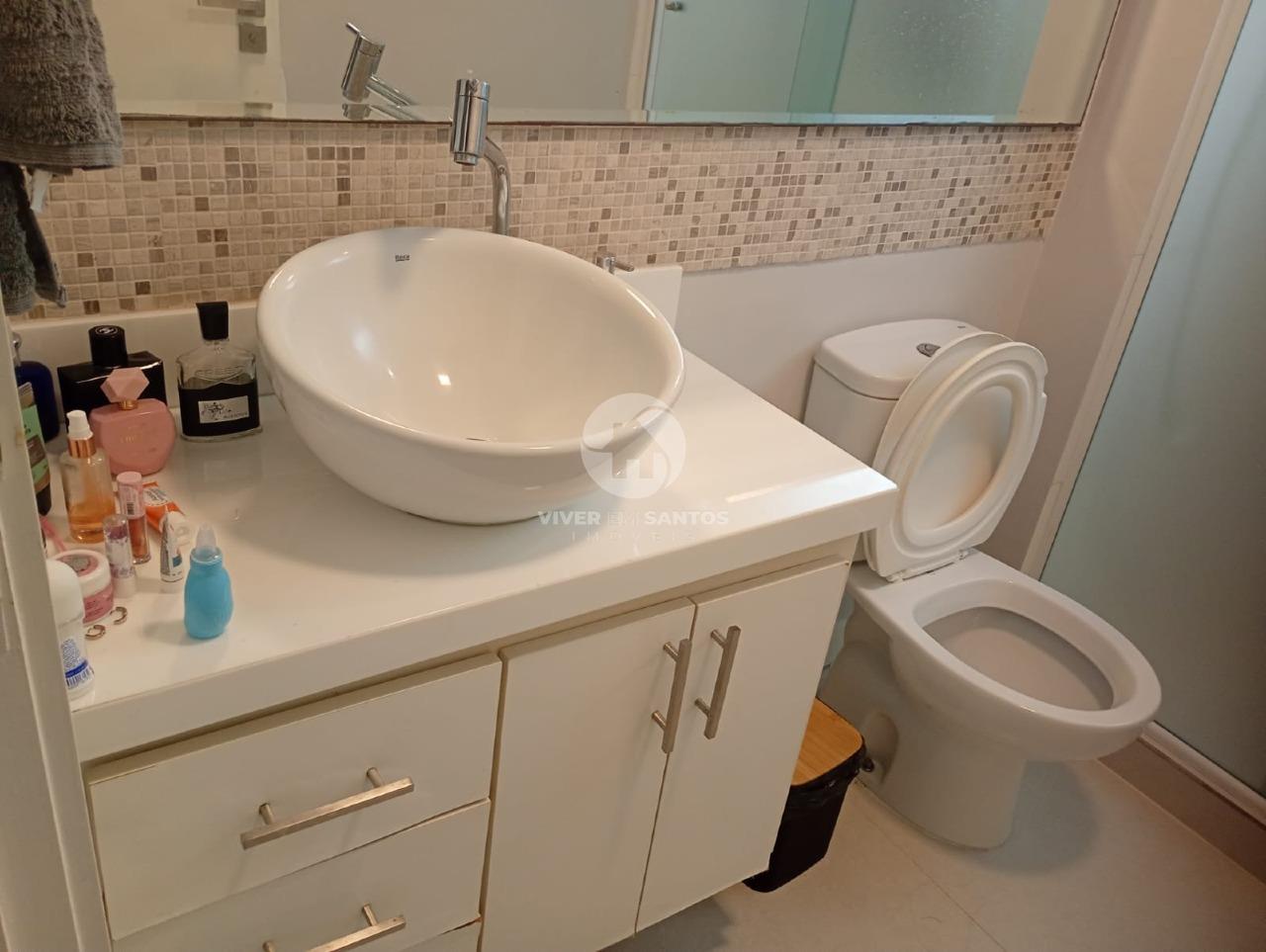 Apartamento 2 Dormitórios, Cozinha em Conceito Aberto, Porcelanato e Garagem na Encruzilhada – Santos/SP em Vila Mathias, Santos — foto 9