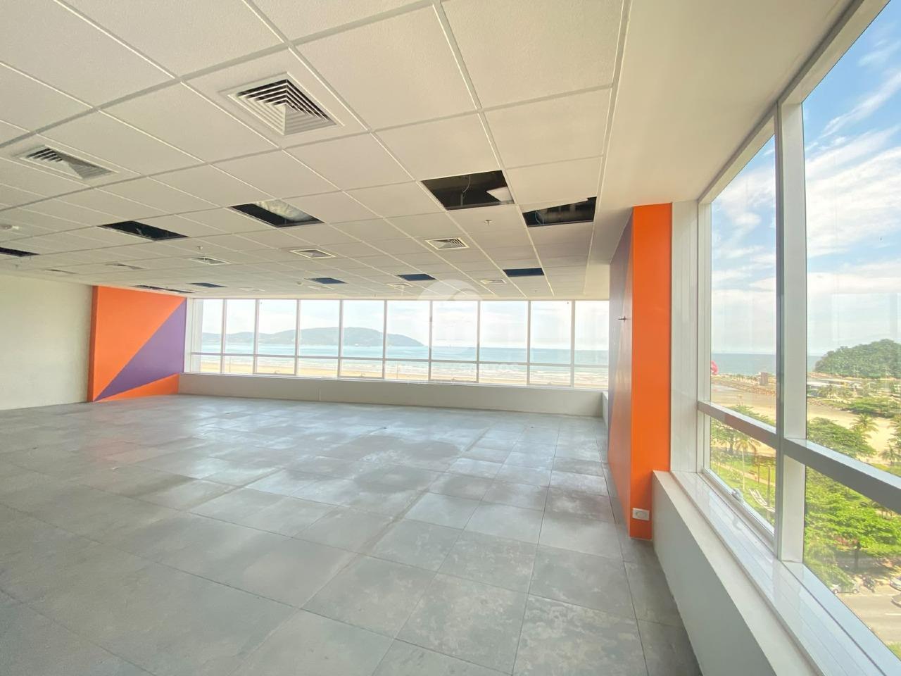 Laje Corporativa 740 m² no Oceanic Santos, Piso Elevado e Infraestrutura Empresarial – Santos/SP em José Menino, Santos — foto 2