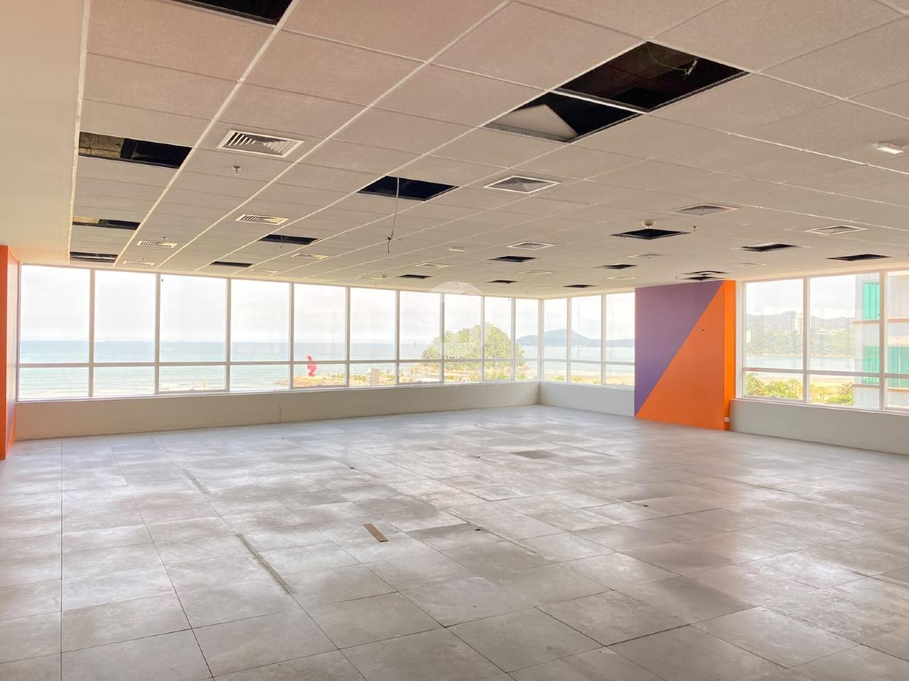 Laje Corporativa 740 m² no Oceanic Santos, Piso Elevado e Infraestrutura Empresarial – Santos/SP em José Menino, Santos — foto 7