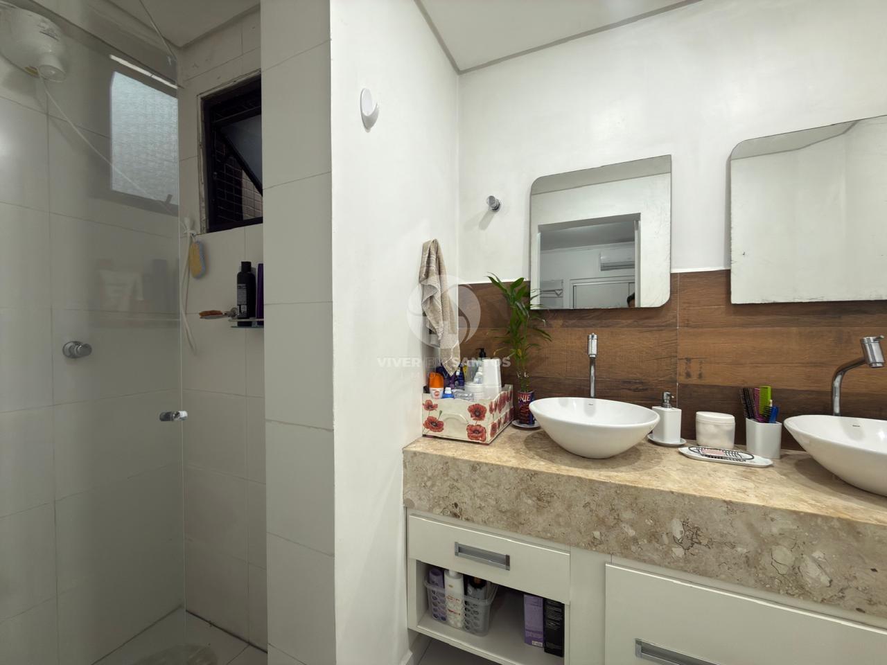 Apartamento Reformado, 3 Dormitórios, Suíte, Terraço e Garagem Próximo à Praia na Aparecida – Santos/SP em Aparecida, Santos — foto 15