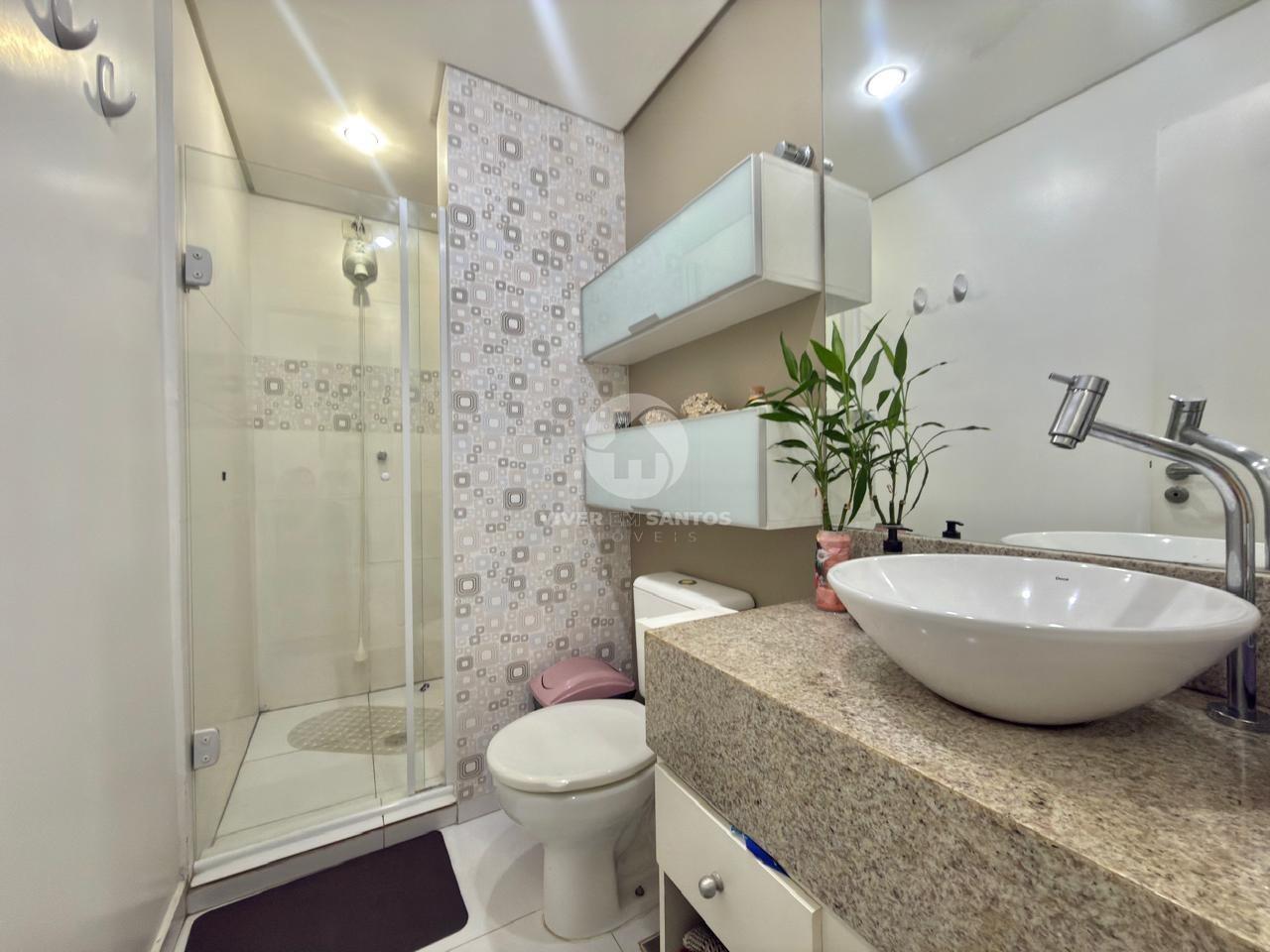 Apartamento Reformado, 3 Dormitórios, Suíte, Terraço e Garagem Próximo à Praia na Aparecida – Santos/SP em Aparecida, Santos — foto 11