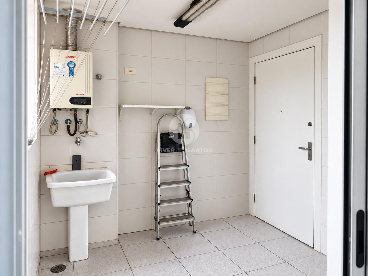Apartamento de Frente 80 m², 3 Dormitórios, Suíte, Varanda e Lazer no Gonzaga – Santos/SP em Gonzaga, Santos — foto 12