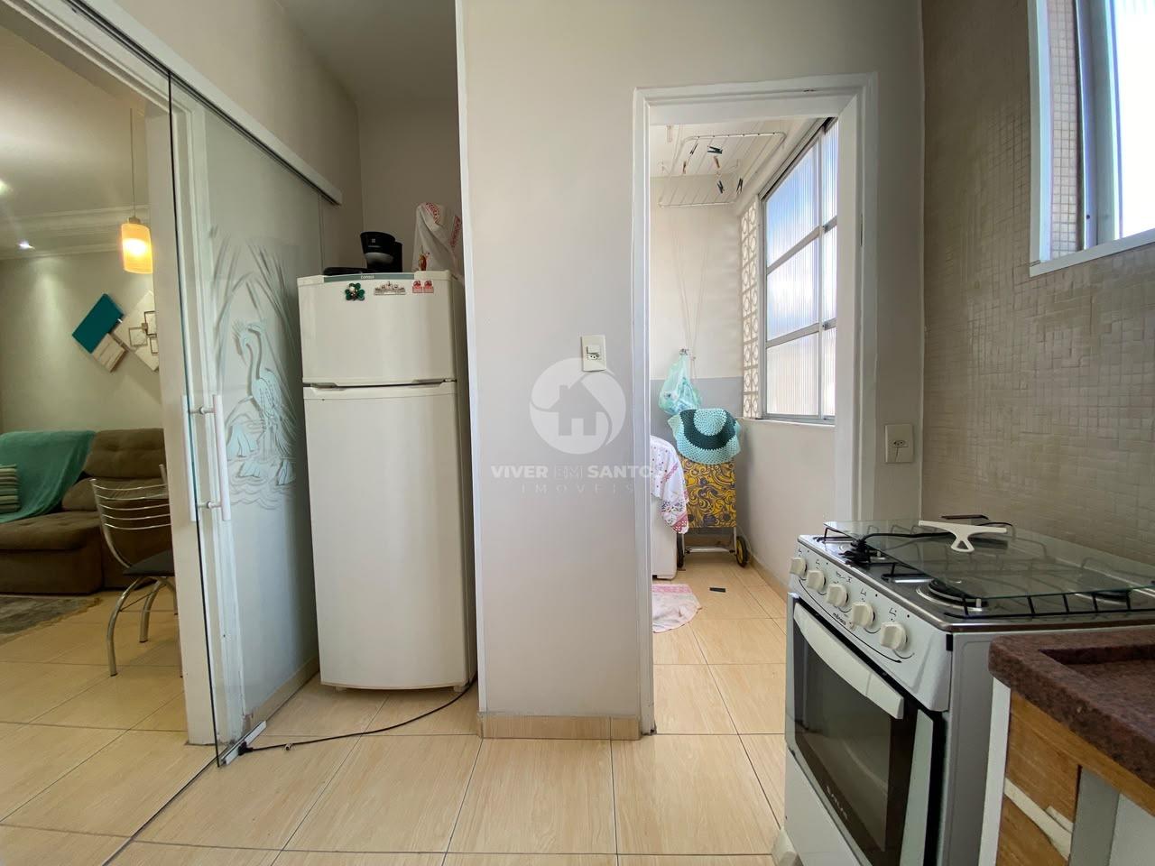 Apartamento Reformado, 2 Dormitórios, Vaga Coletiva e a 4 Quadras da Praia no Embaré – Santos/SP em Embaré, Santos — foto 15