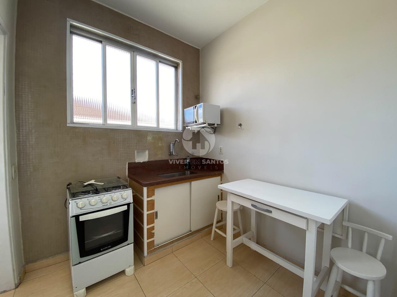 Apartamento Reformado, 2 Dormitórios, Vaga Coletiva e a 4 Quadras da Praia no Embaré – Santos/SP em Embaré, Santos — foto 13