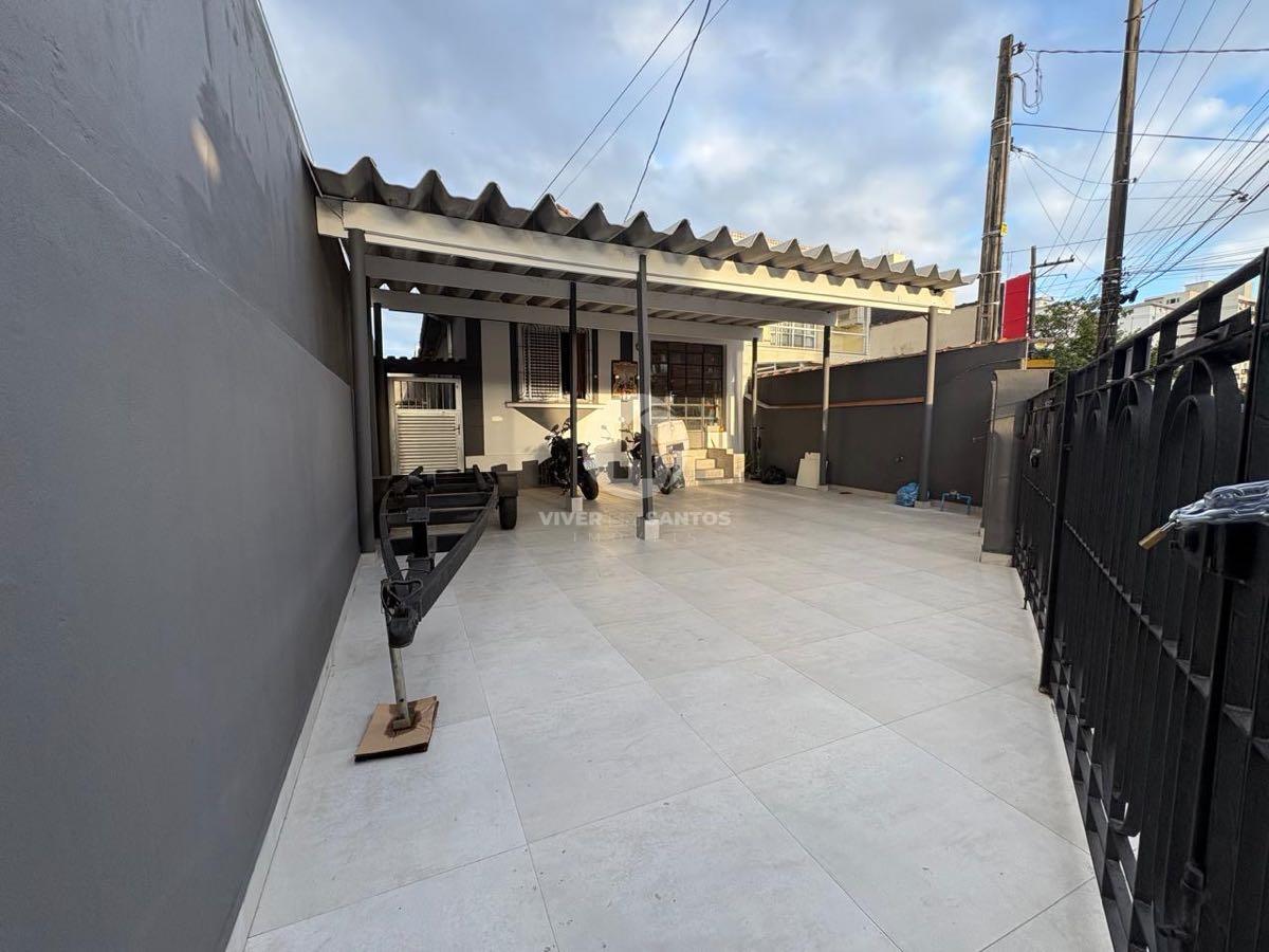 Casa com Edícula, 2 Dormitórios e 3 Vagas no Macuco – Santos/SP em Macuco, Santos — foto 2