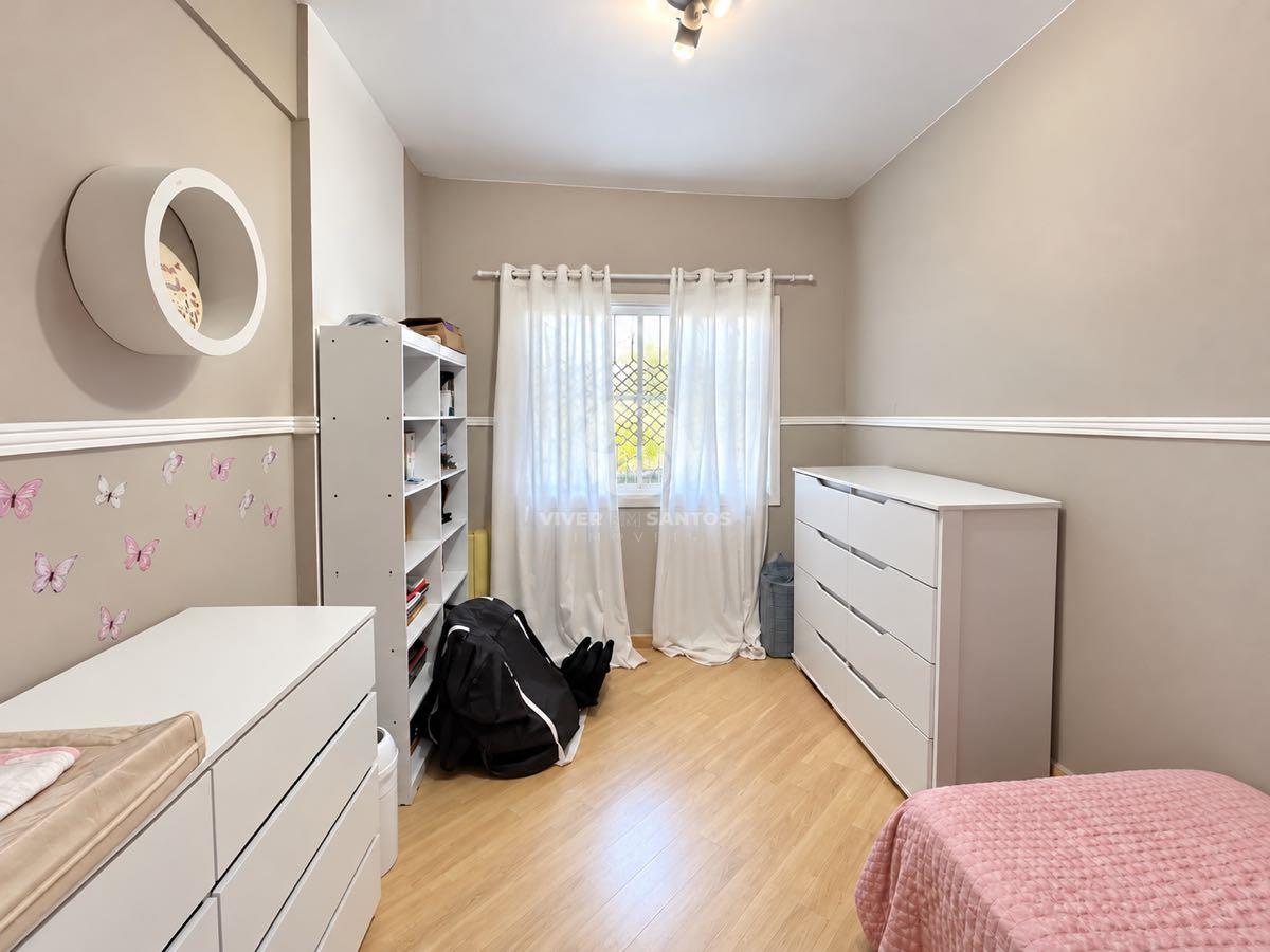 Apartamento, 2 Dormitórios, sendo 1 suíte, Dependência de Serviço, Vaga e Portaria 24h no Campo Grande – Santos/SP em Campo Grande, Santos — foto 3