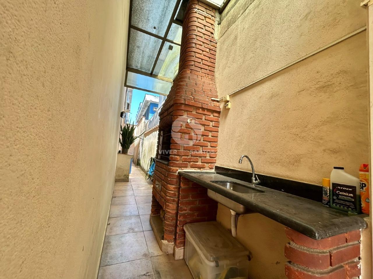Sobrado 3 Dormitórios, Suíte com Hidromassagem, Piscina, Churrasqueira e 2 Vagas no Embaré – Santos/SP em Embaré, Santos — foto 25