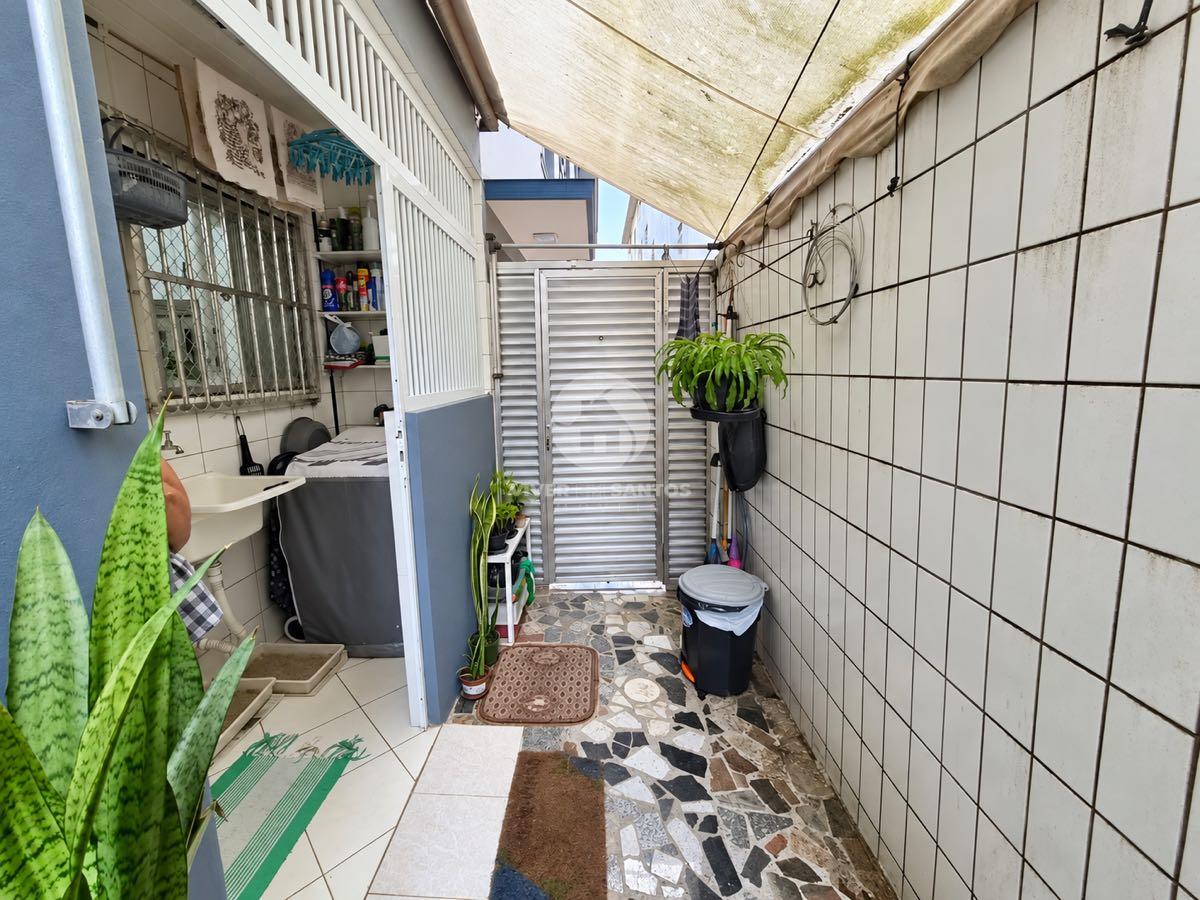 Apartamento Térreo 71 m², 2 Dormitórios, Varanda e Vaga de Garagem no Embaré – Santos/SP em Embaré, Santos — foto 9