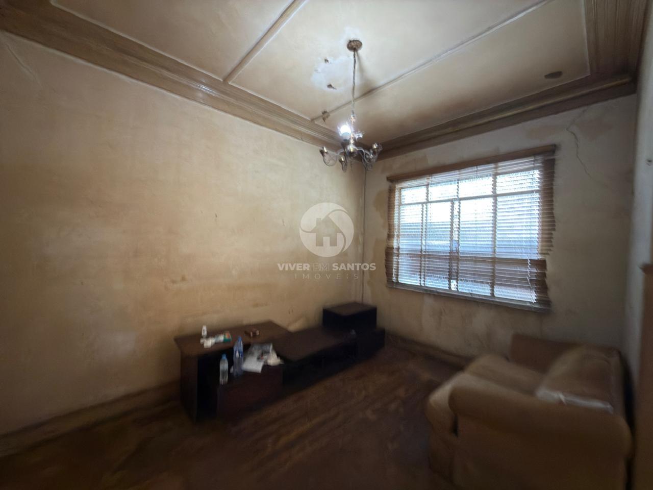 Casa em Terreno de 216 m², com Potencial para Reforma, a Poucas Quadras da Praia no Embaré – Santos/SP em Embaré, Santos — foto 7