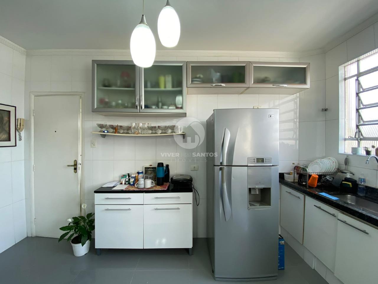 Apartamento Reformado, 2 Dormitórios, Suíte, Cozinha Ampliada e Garagem Box na Ponta da Praia – Santos/SP em Ponta da Praia, Santos — foto 12