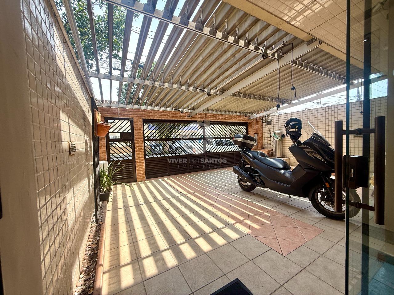 Casa Duplex com 3 Dormitórios, 2 Suítes, Piscina e 2 Vagas no Embaré – Santos/SP em Embaré, Santos — foto 4