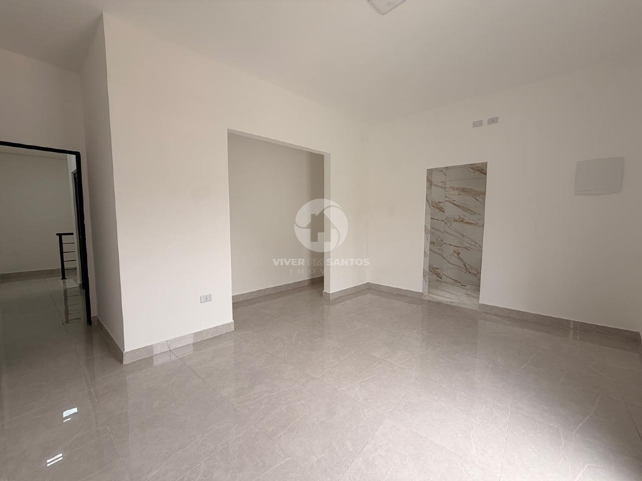 Sobrado Reformado, 3 Dormitórios, 2 Suítes com Closet e Sacada, Quintal e 2 Vagas – Santos/SP em Vila Mathias, Santos — foto 14