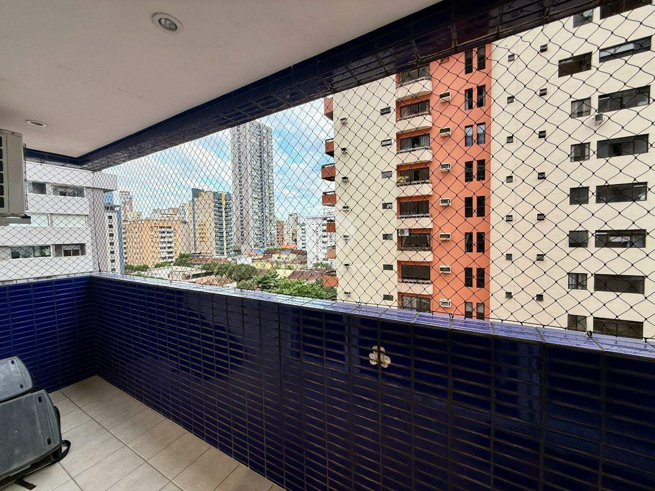 Apartamento Mobiliado, 2 Suítes, Varanda, 2 Vagas Demarcadas e Lazer Completo no Gonzaga – Santos/SP em Gonzaga, Santos — foto 5