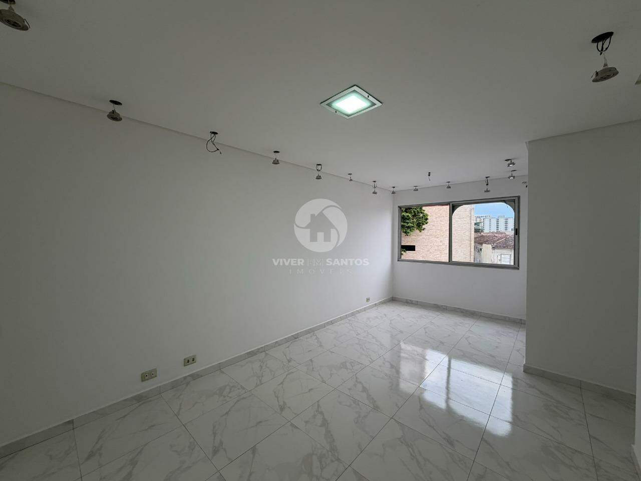 Apartamento 2 Dormitórios, Dependência Revertida, Elevadores e Vaga de Garagem no Campo Grande – Santos/SP em Campo Grande, Santos — foto 2