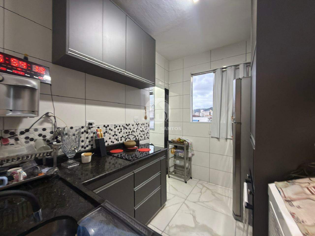 Apartamento 2 Dormitórios, Varanda e 1 por Andar no Gonzaga – Santos/SP em Gonzaga, Santos — foto 12