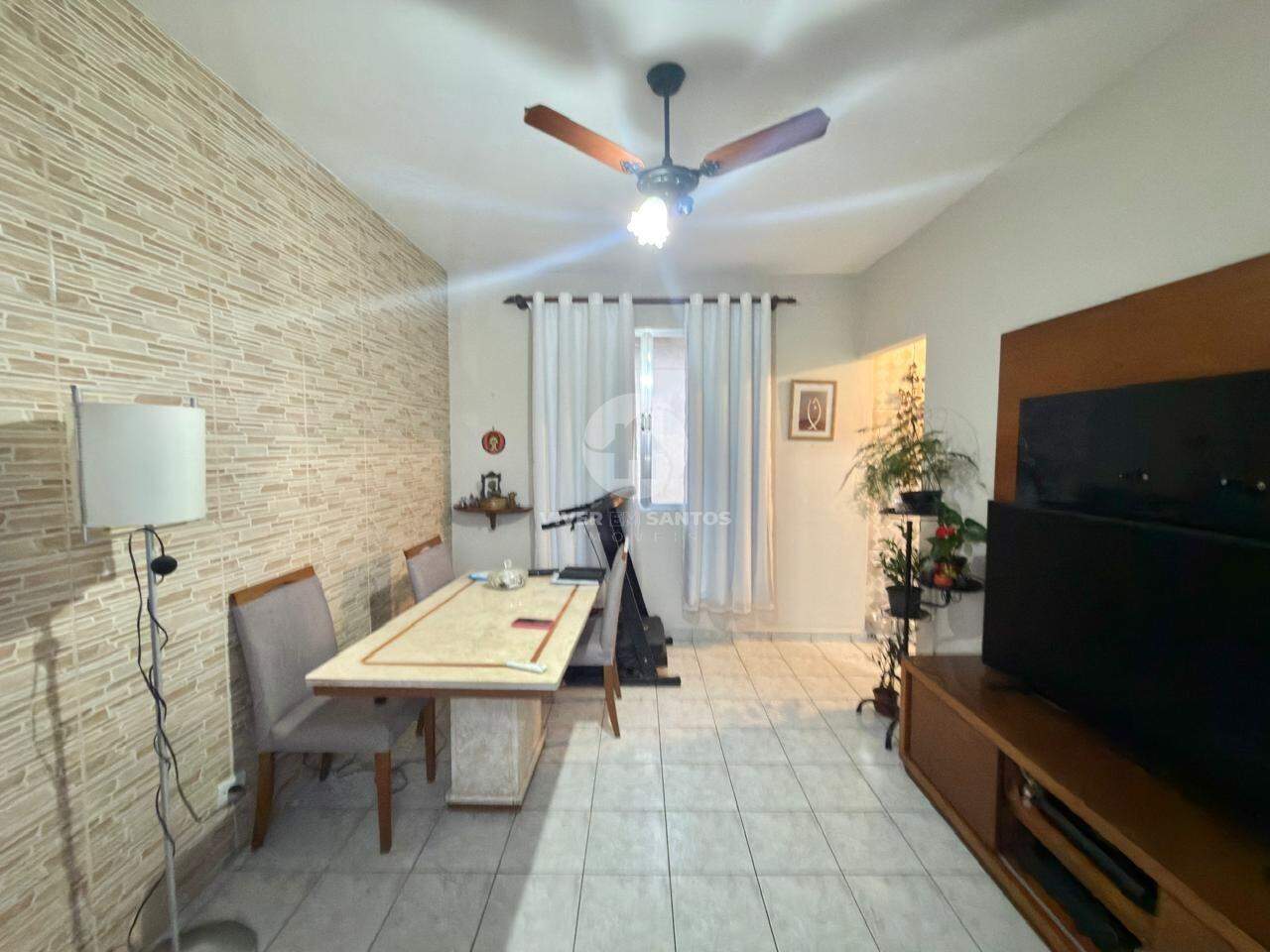 Apartamento 2 Dormitórios, Varanda e 1 por Andar no Gonzaga – Santos/SP em Gonzaga, Santos — foto 3