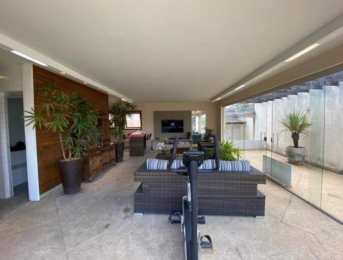 Casa à venda no Bandeirantes: 