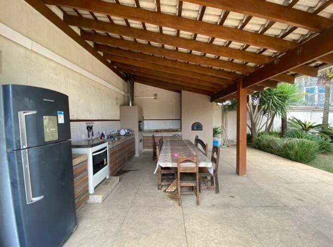 Casa à venda no Bandeirantes: 