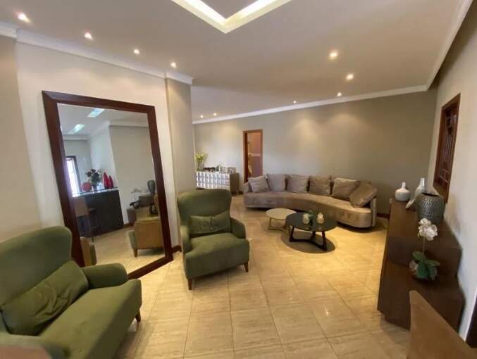 Casa à venda no Bandeirantes: 