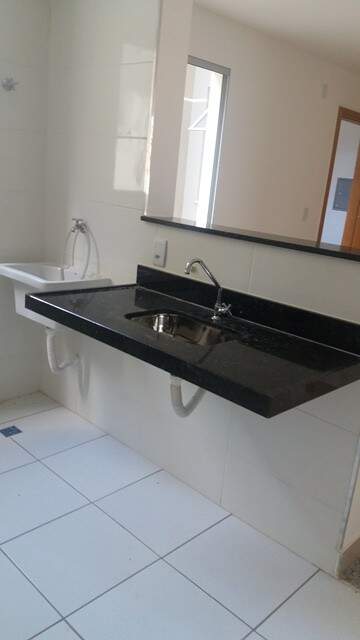 Apartamento à venda no Manacás: 