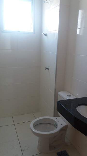 Apartamento à venda no Manacás: 