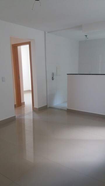 Apartamento à venda no Manacás: 