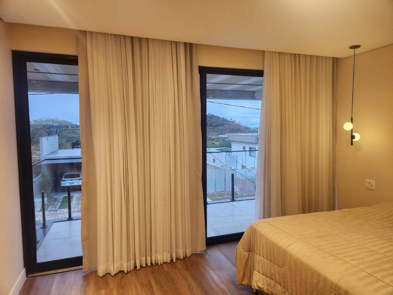Casa em Condomínio à venda no Portal Do Sol: 