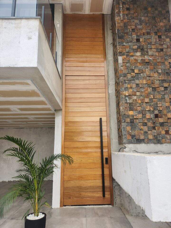 Casa em Condomínio à venda no Portal Do Sol: 