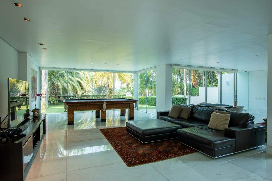 Casa à venda no Bandeirantes: 