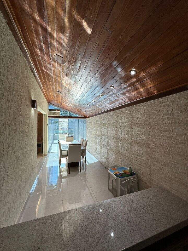 Apartamento à venda no Cabral: 