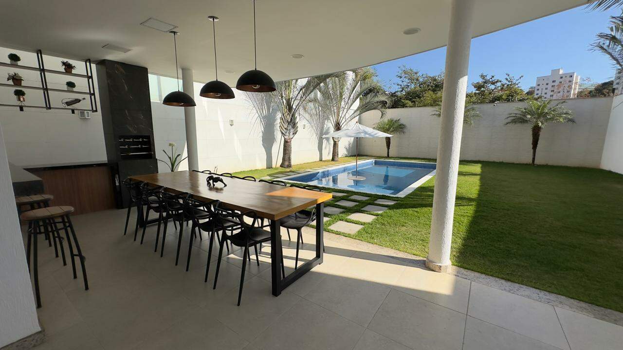 Casa à venda no Cabral: 