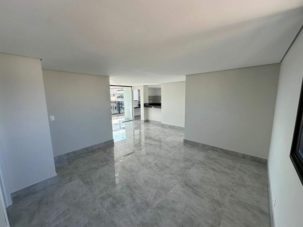 Apartamento à venda no Castelo: 