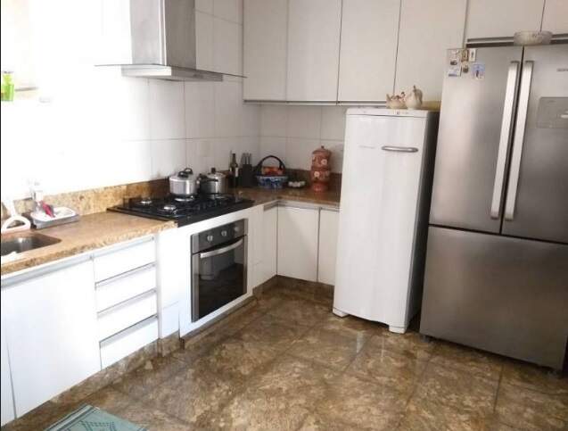 Casa à venda no São Luiz: 