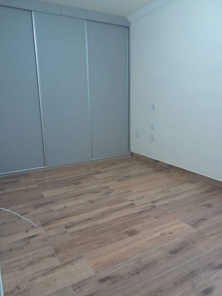 Casa à venda no Jardim Paquetá: 