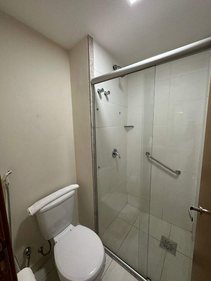 Apartamento à venda no Caiçaras: 