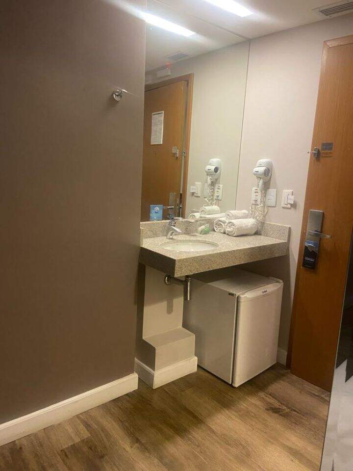 Apartamento à venda no Caiçaras: 
