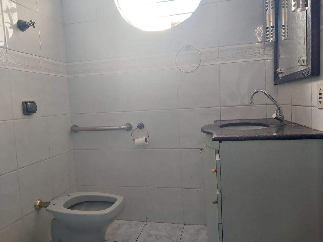 Casa à venda no Alípio de Melo: 