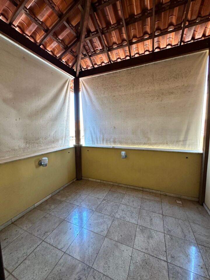 Casa à venda no Palmares: 