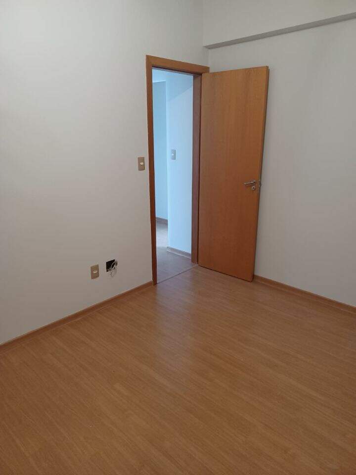Apartamento à venda no Castelo: 