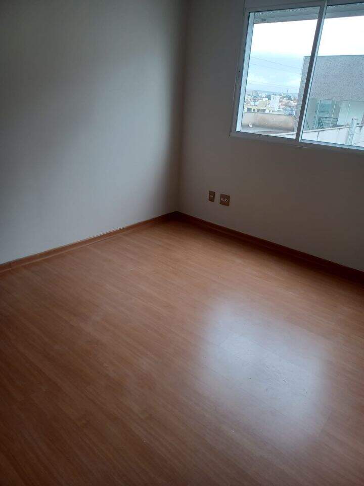 Apartamento à venda no Castelo: 