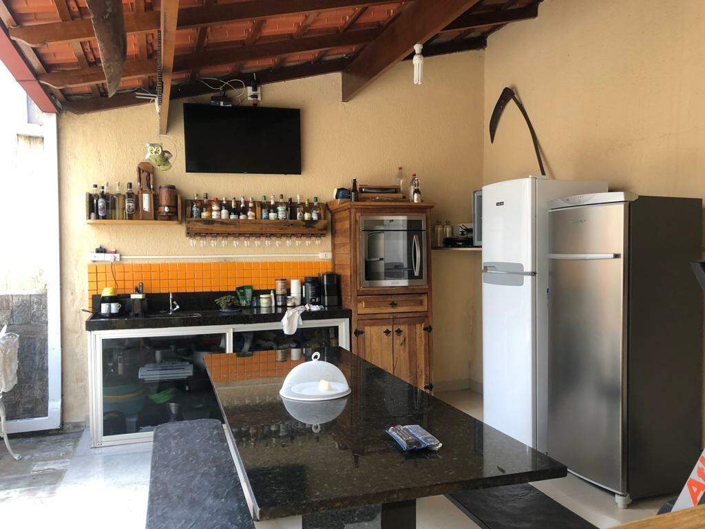 Casa à venda no Serrano: 