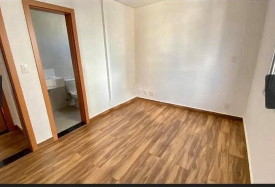 Apartamento à venda no Castelo: 