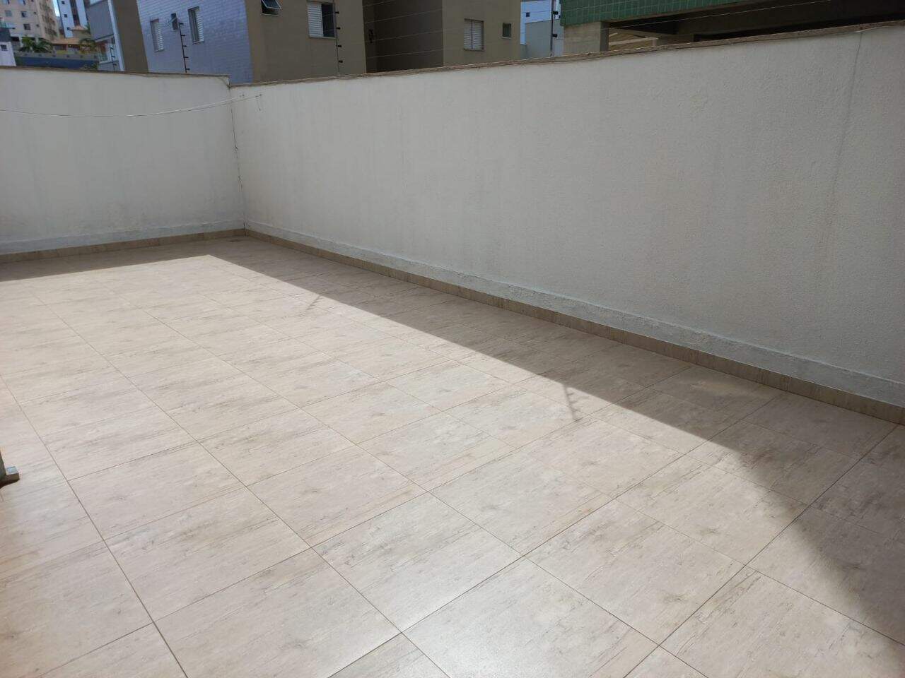 Área privativa à venda no Castelo: 