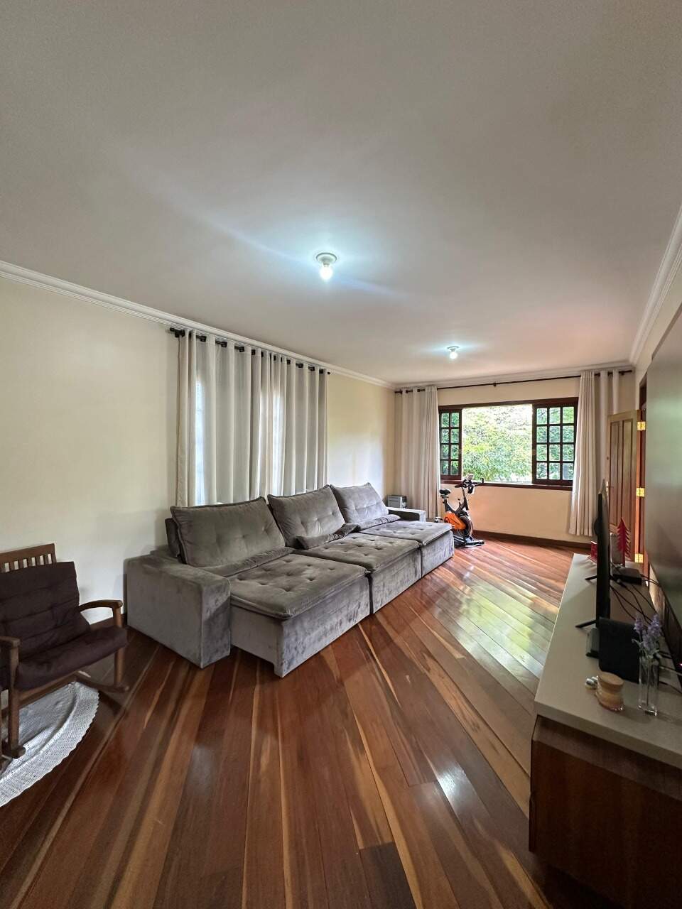 Casa à venda no Bandeirantes: 