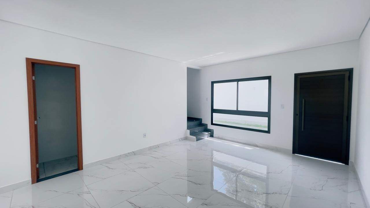 Casa em Condomínio à venda no Trevo: 14